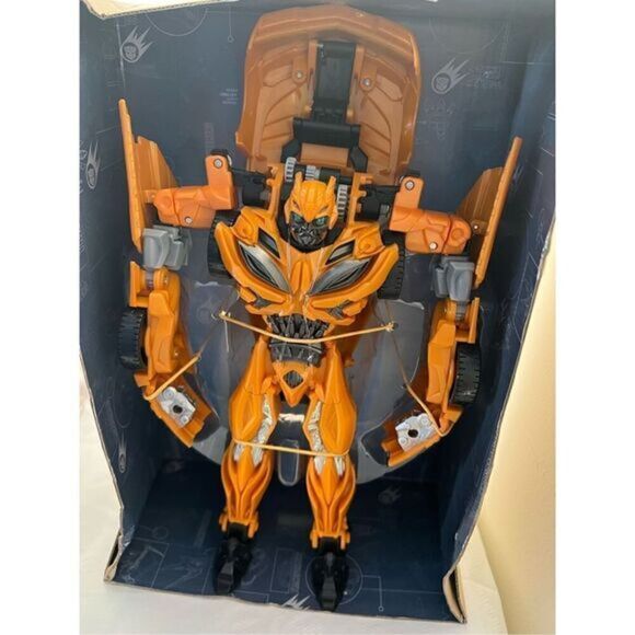 Transformers Age of Extinction Grimlock Dinosaur Tomy Hasbro 9" Flip Figure - Picture 1 of 7